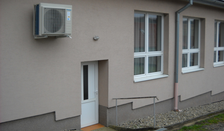 Havarijný stav - Sanácia interiéru kultúrneho domu